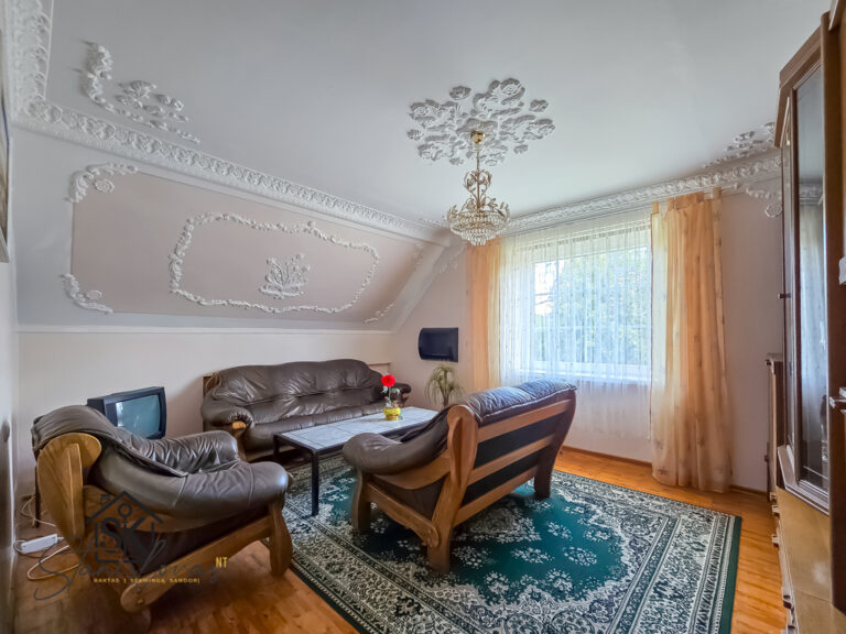 PARDUODAMAS 3 KAMBARIŲ BUTAS JUKNAIČIUOSE, ŠILOKO G. 3B