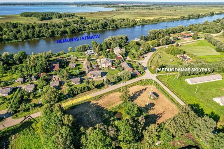 PARDUODAMAS 61,70 ARŲ NAMŲ VALDOS SKLYPAS RUSNĖS SALOJE UOSTADVARIO K.