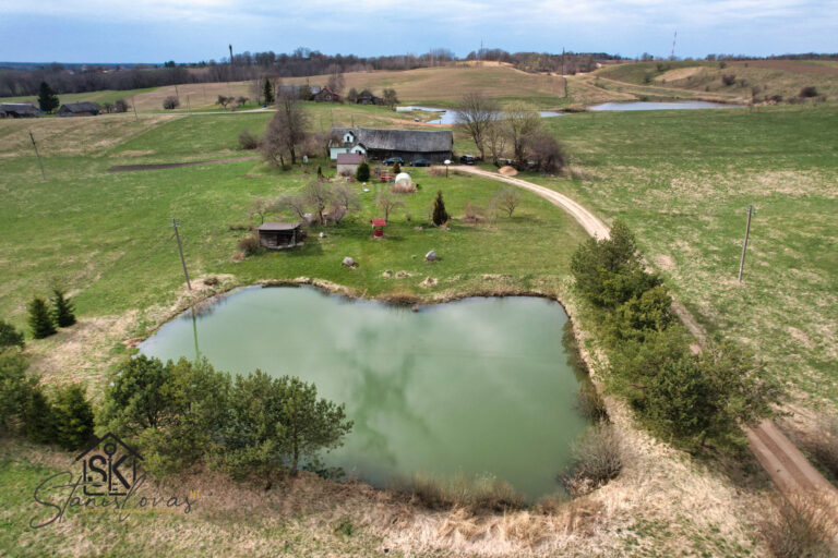 PARDUODAMA SODYBA SU 4.39 HA  ŽEMĖS RIETAVO SAV., TVERUOSE, ŽARĖNŲ G. 12