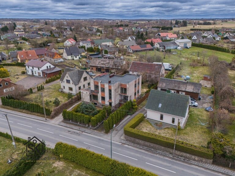 PARDUODAMAS NAMAS ŽEMAIČIŲ NAUMIESTYJE, KLAIPĖDOS G. 19
