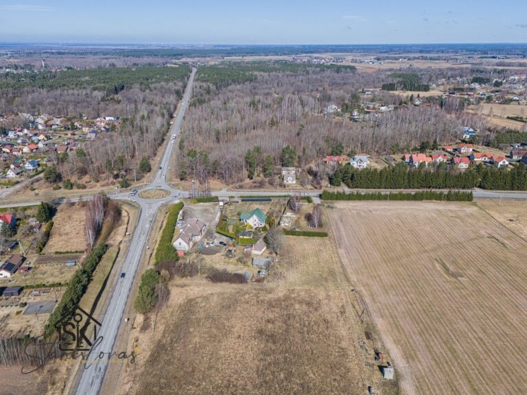 PARDUODAMAS NAMAS SU 30 A ŽEMĖS SKLYPU VERDAINĖS K., ŽEMAIČIŲ NAUMIESČIO G. 10A