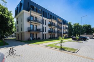 NAUJOS STATYBOS NAME PARDUODAMAS 3 KAMBARIŲ BUTAS ŠILUTĖJE, M.JANKAUS G. 10A