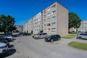 PARDUODAMAS 2 KAMBARIŲ BUTAS ŠILUTĖJE, MELIORATORIŲ AL. 10