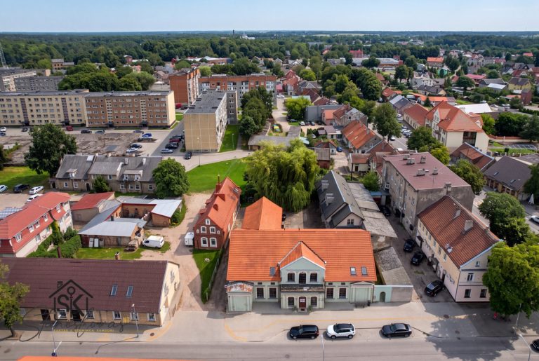 PARDUODAMI DU PASTATAI, KURIUOSE GALIMA ĮRENGTI BUTUS IR PATALPAS M. JANKAUS G. 4, ŠILUTĖJE